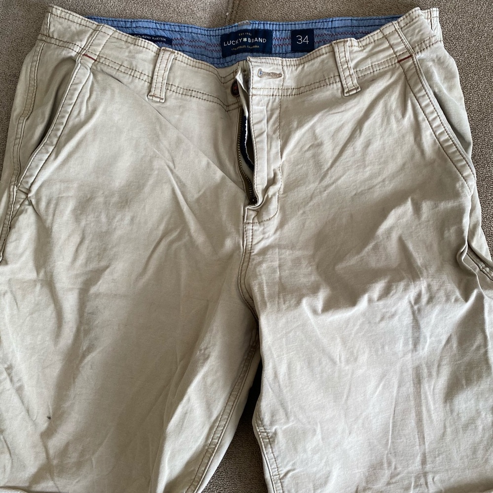 Size 34 men’s lucky brand shorts